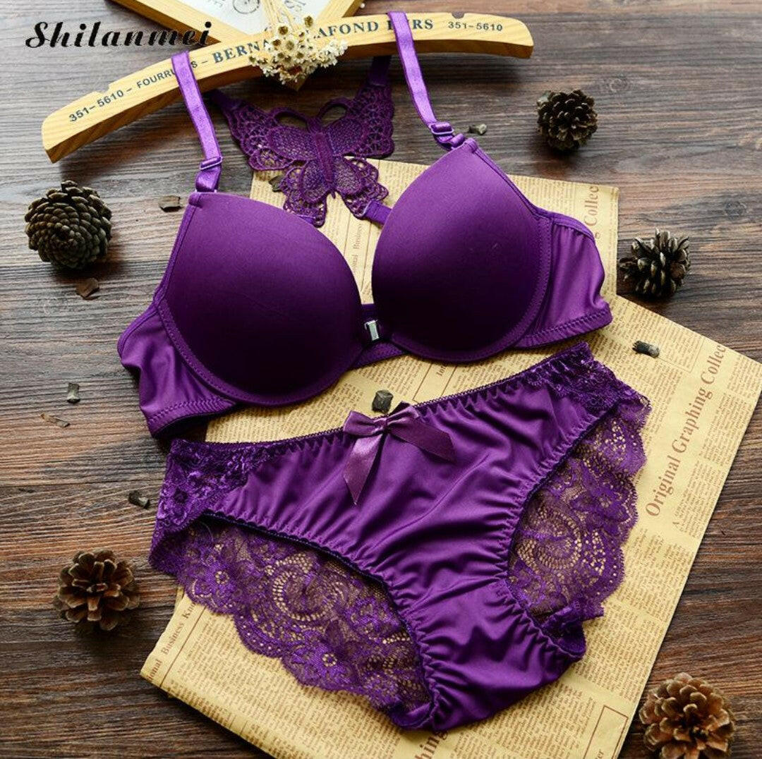 Sexy Beautiful Ladies Bra & Panty Set | Mominass