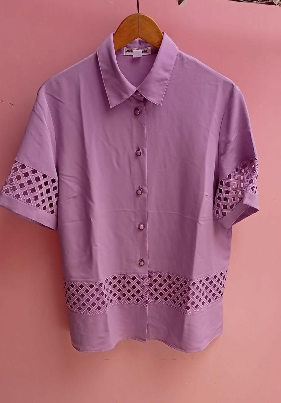 Elegant Lavender Short Shirt with Lace Design
