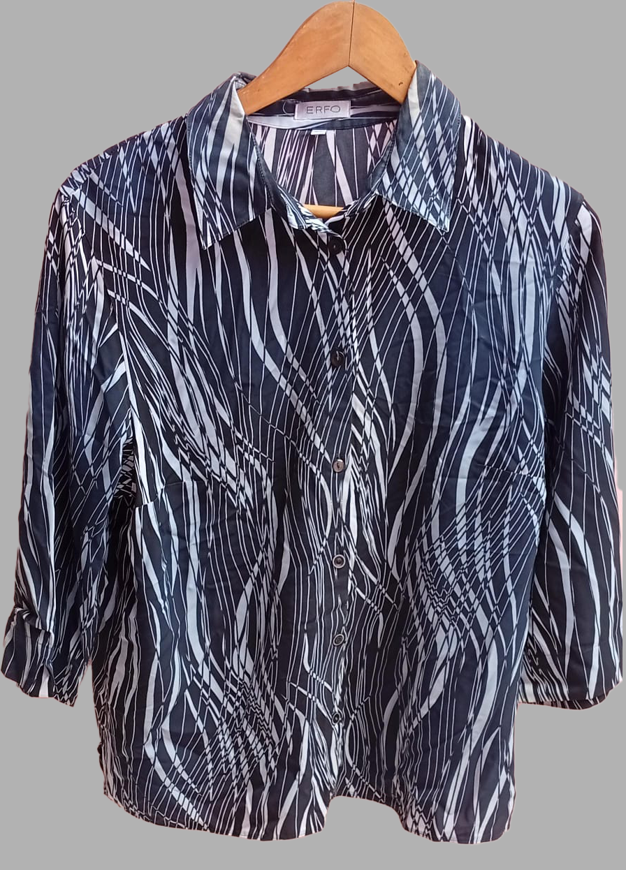 Abstract Wave Print Shirt – Black & White