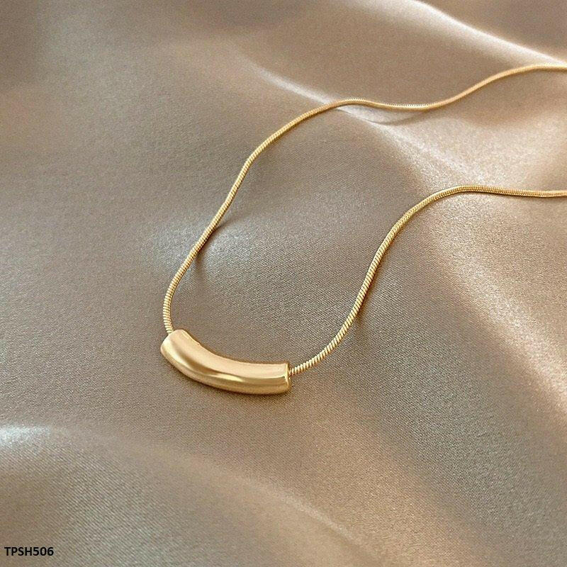 Plain Golden Pendant