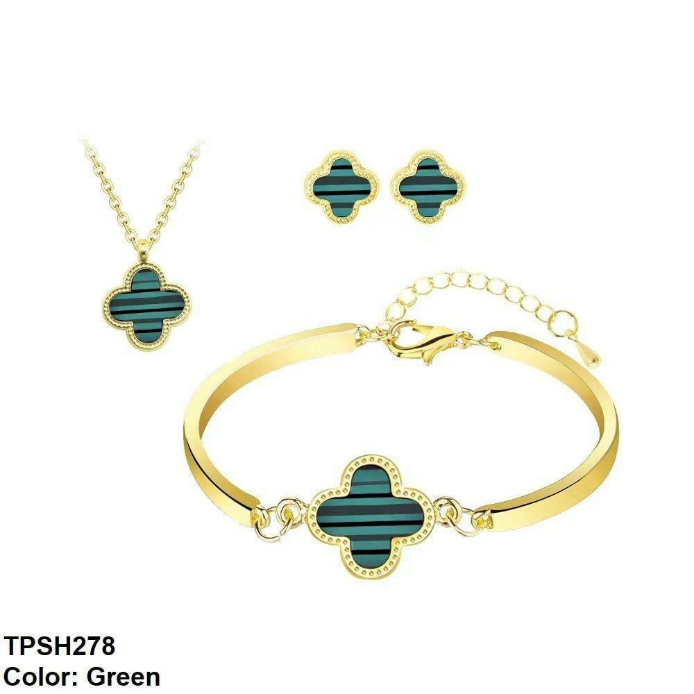 Painted Clover Pendant Set