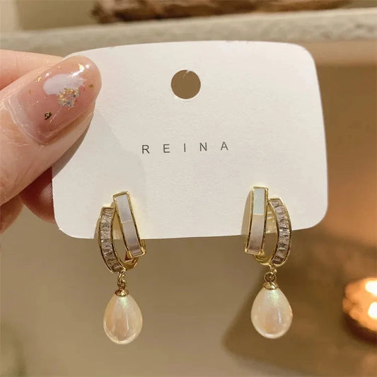 1 Pair Elegant Shell Pearl Tops Mominass