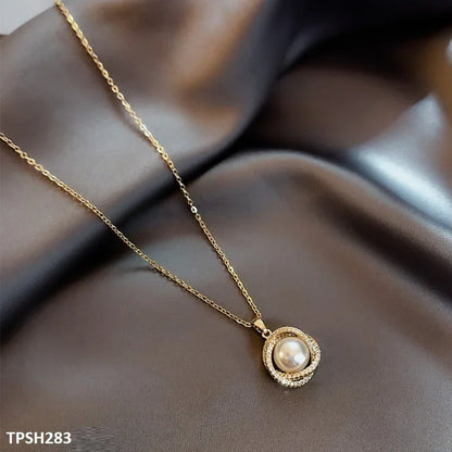 Pearl/Curb Chain Pendant Mominass