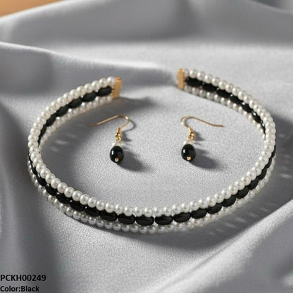 Three-Layered Pearl Choker Set