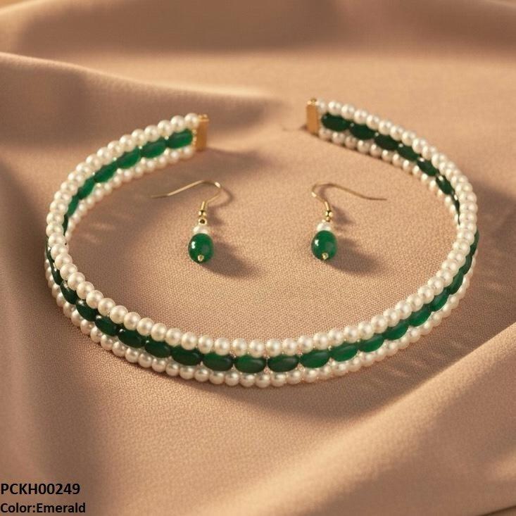 Three-Layered Pearl Choker Set